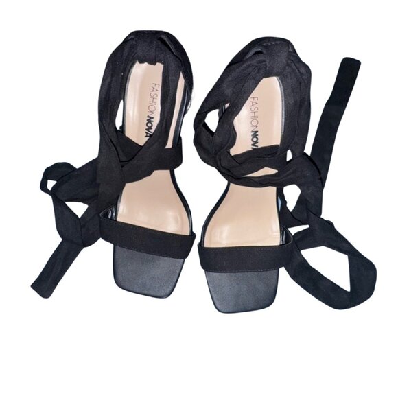 FASHION NOVA Strap Heels - Size 7 - Picture 1 of 4